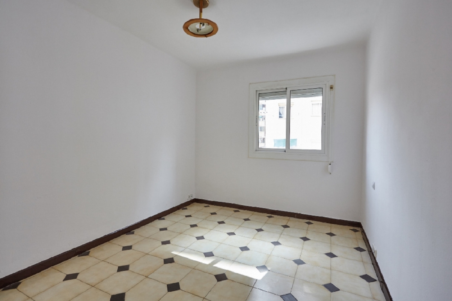  till salu lägenhet Can Serra Barcelonès 8