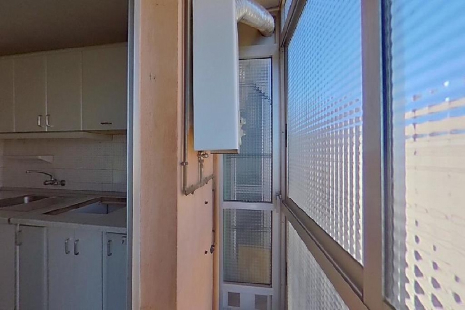 till salu lägenhet Casas De Barcena Valencia 3