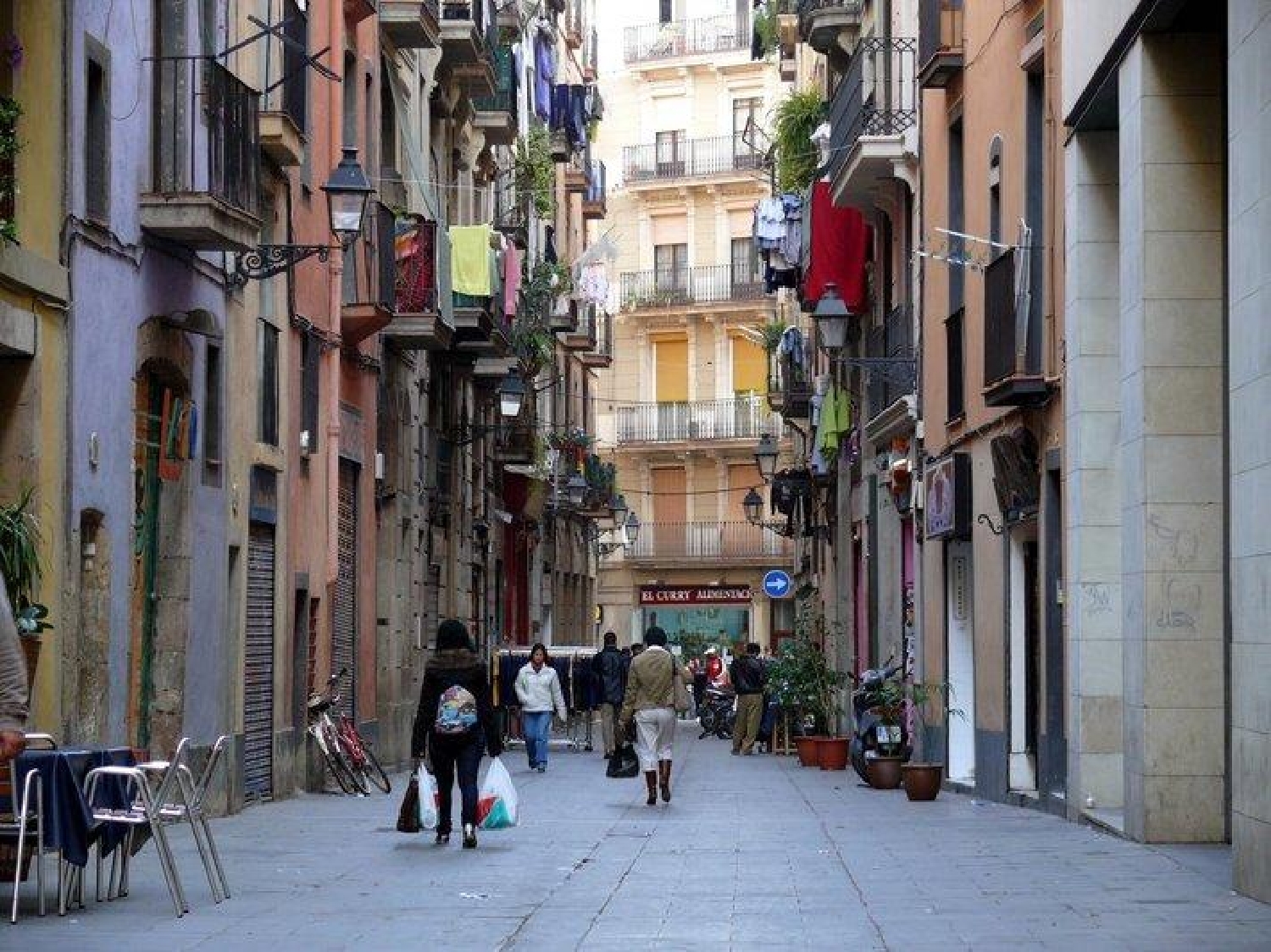 till salu lägenhet Ciutat Vella-Raval Barcelonès 2