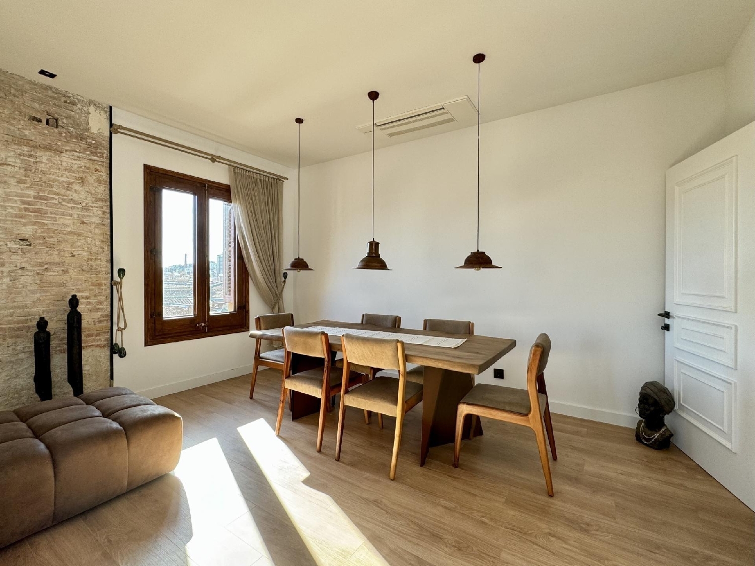  till salu lägenhet Ciutat Vella-Raval Barcelonès 7