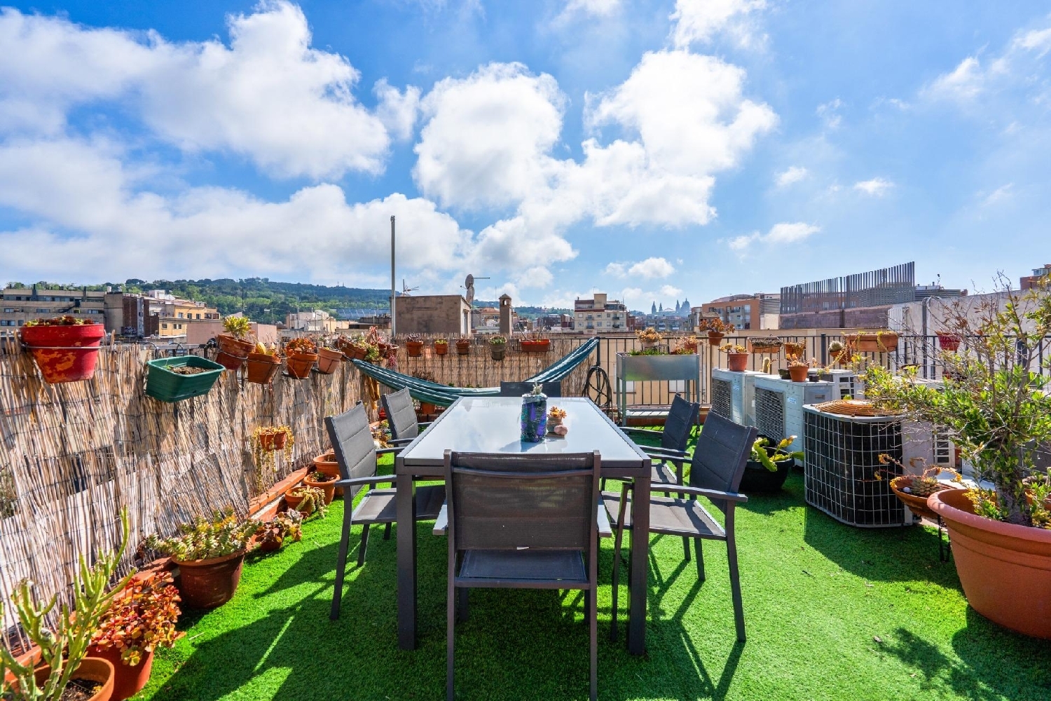 till salu lägenhet Ciutat Vella-Raval Barcelonès 3