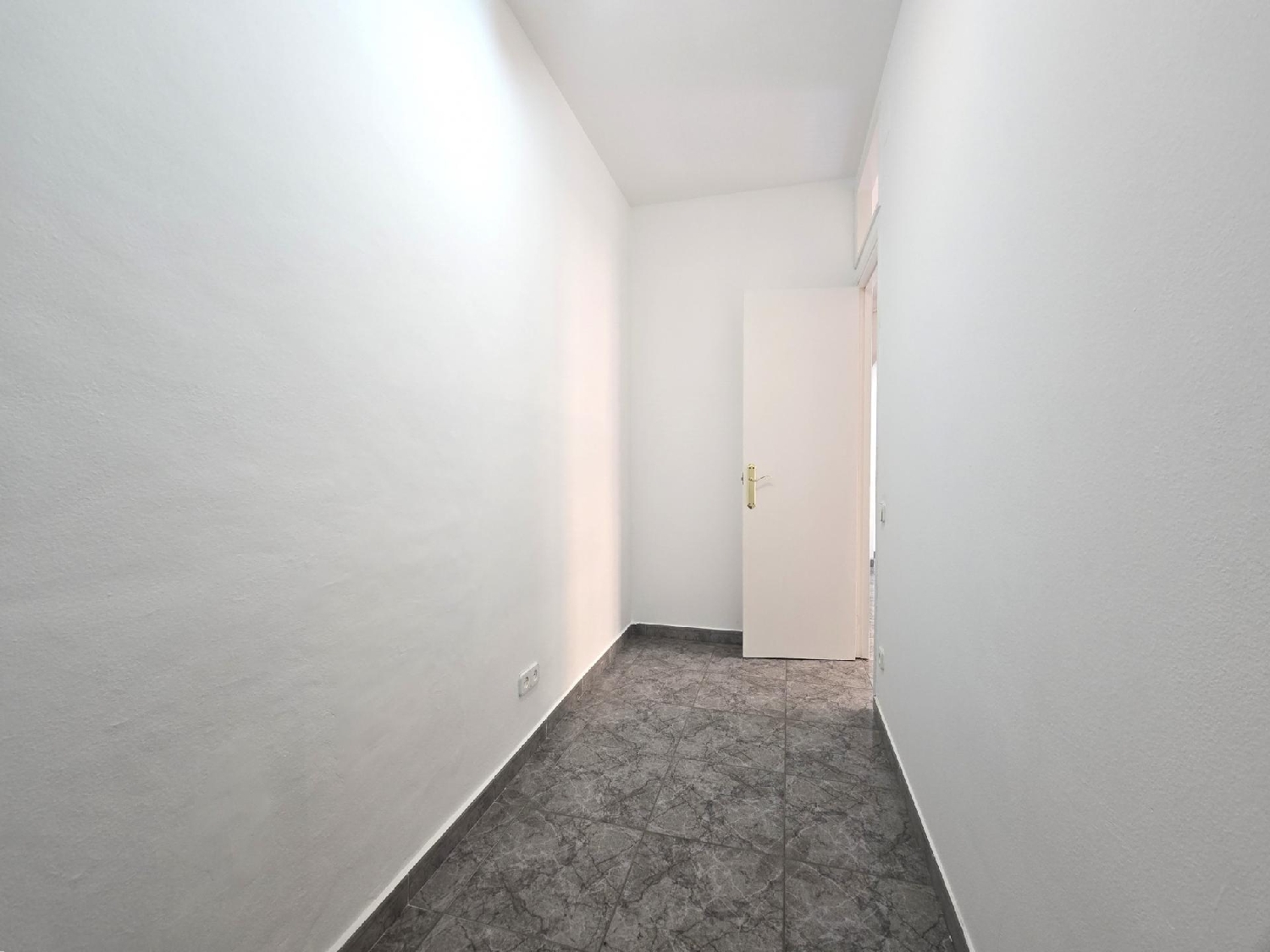  en venta apartamento Ciutat Vella-Sant Pere-Santa Caterina-El Born Barcelonès 8