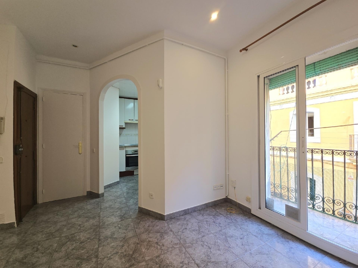  en venta apartamento Ciutat Vella-Sant Pere-Santa Caterina-El Born Barcelonès 2