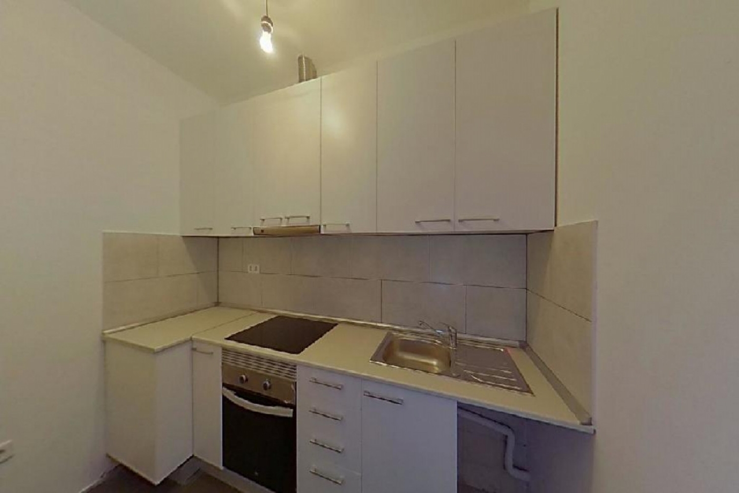 till salu lägenhet Ciutat Vella-Raval Barcelonès 3