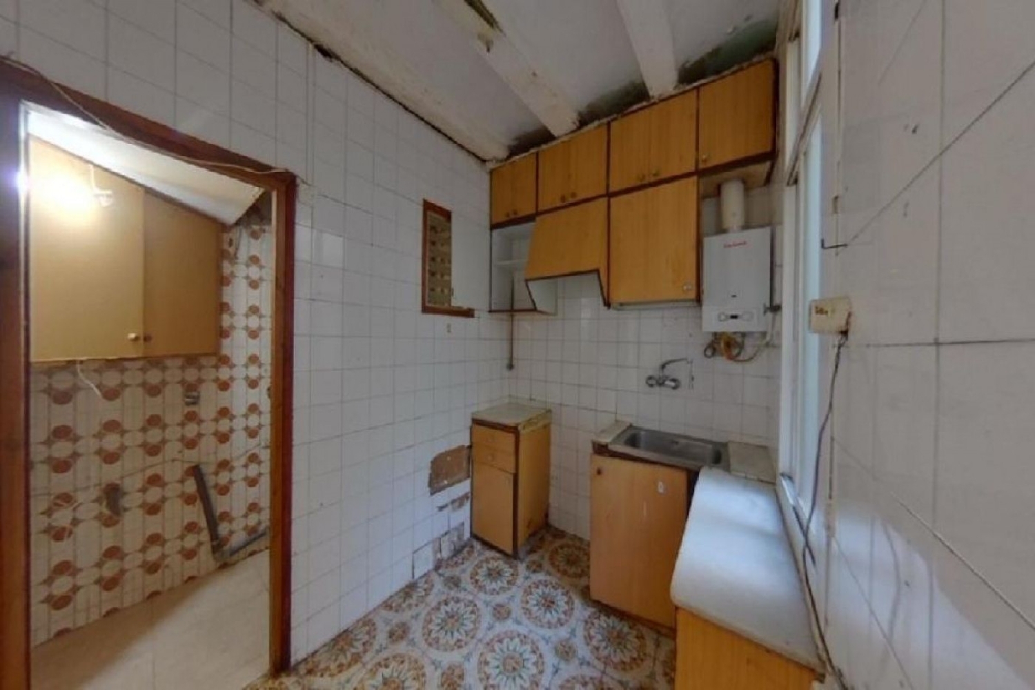  till salu lägenhet Ciutat Vella-Raval Barcelonès 5