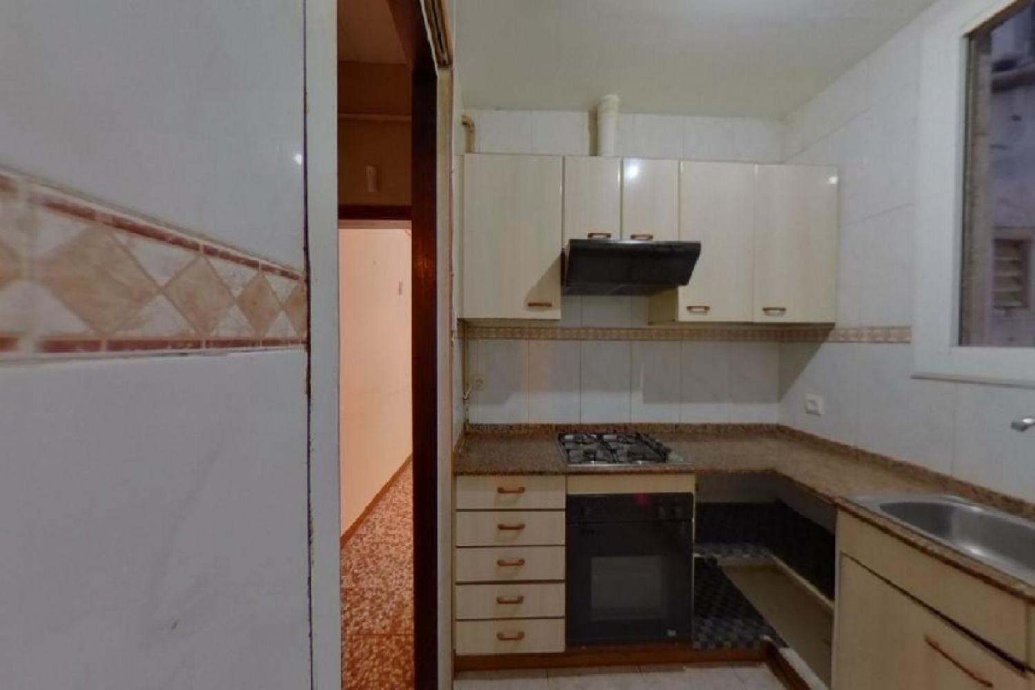  till salu lägenhet Ciutat Vella-Raval Barcelonès 6