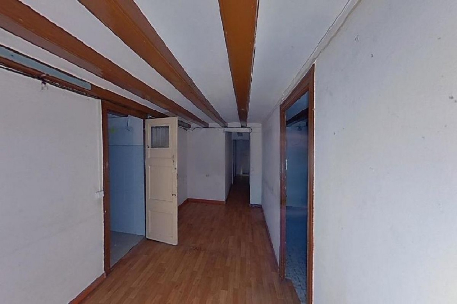  till salu lägenhet Ciutat Vella-Raval Barcelonès 6