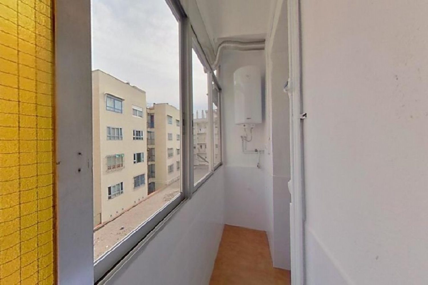 till salu lägenhet Ciutat Vella-Raval Barcelonès 3