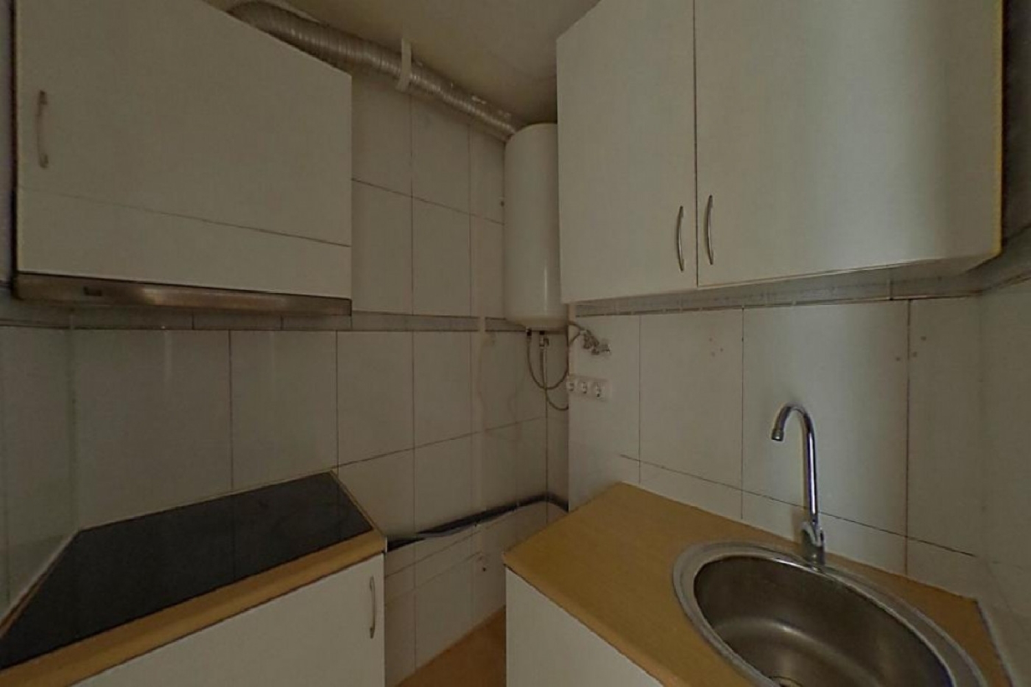 till salu lägenhet Ciutat Vella-Raval Barcelonès 3