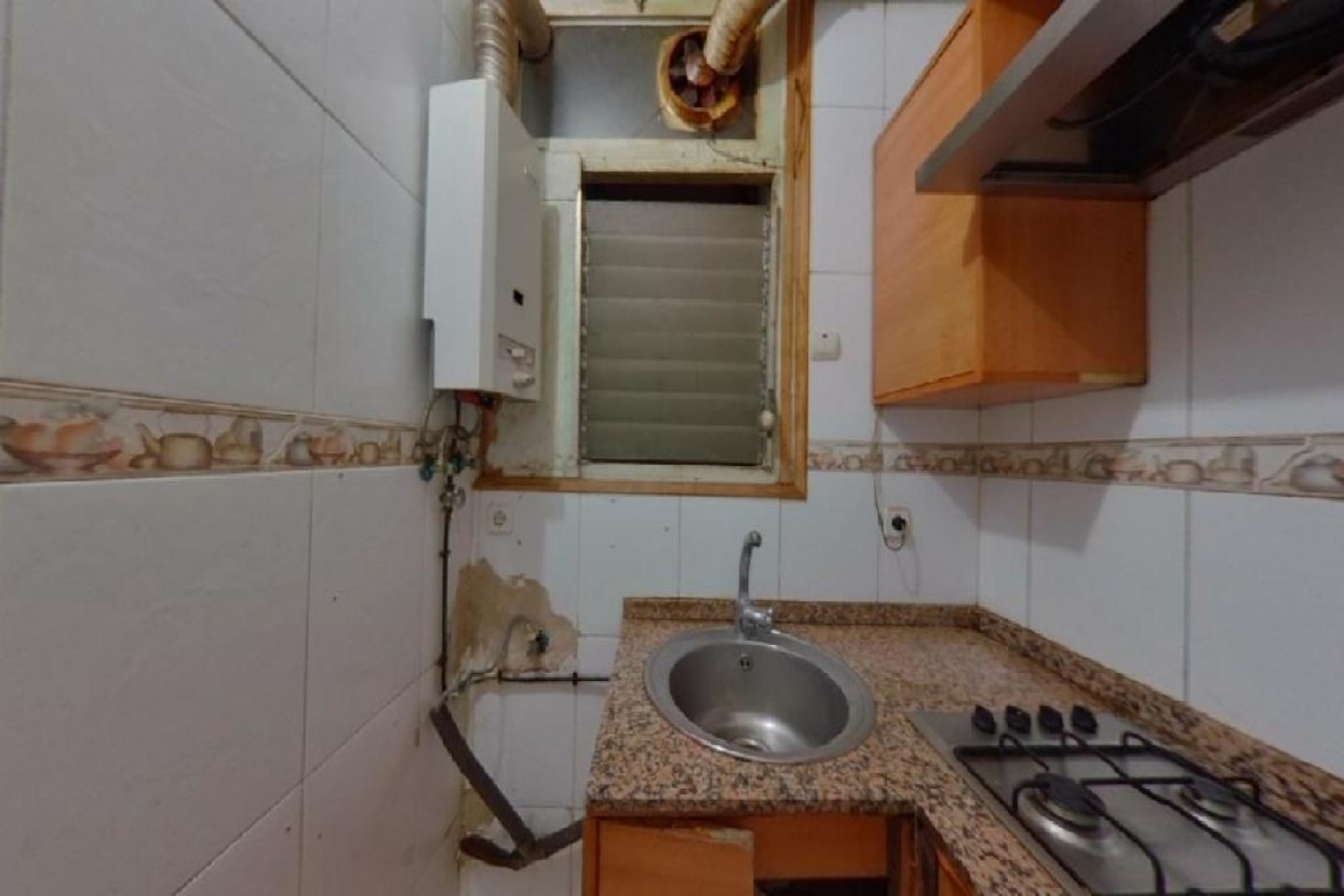  till salu lägenhet Ciutat Vella-Raval Barcelonès 4