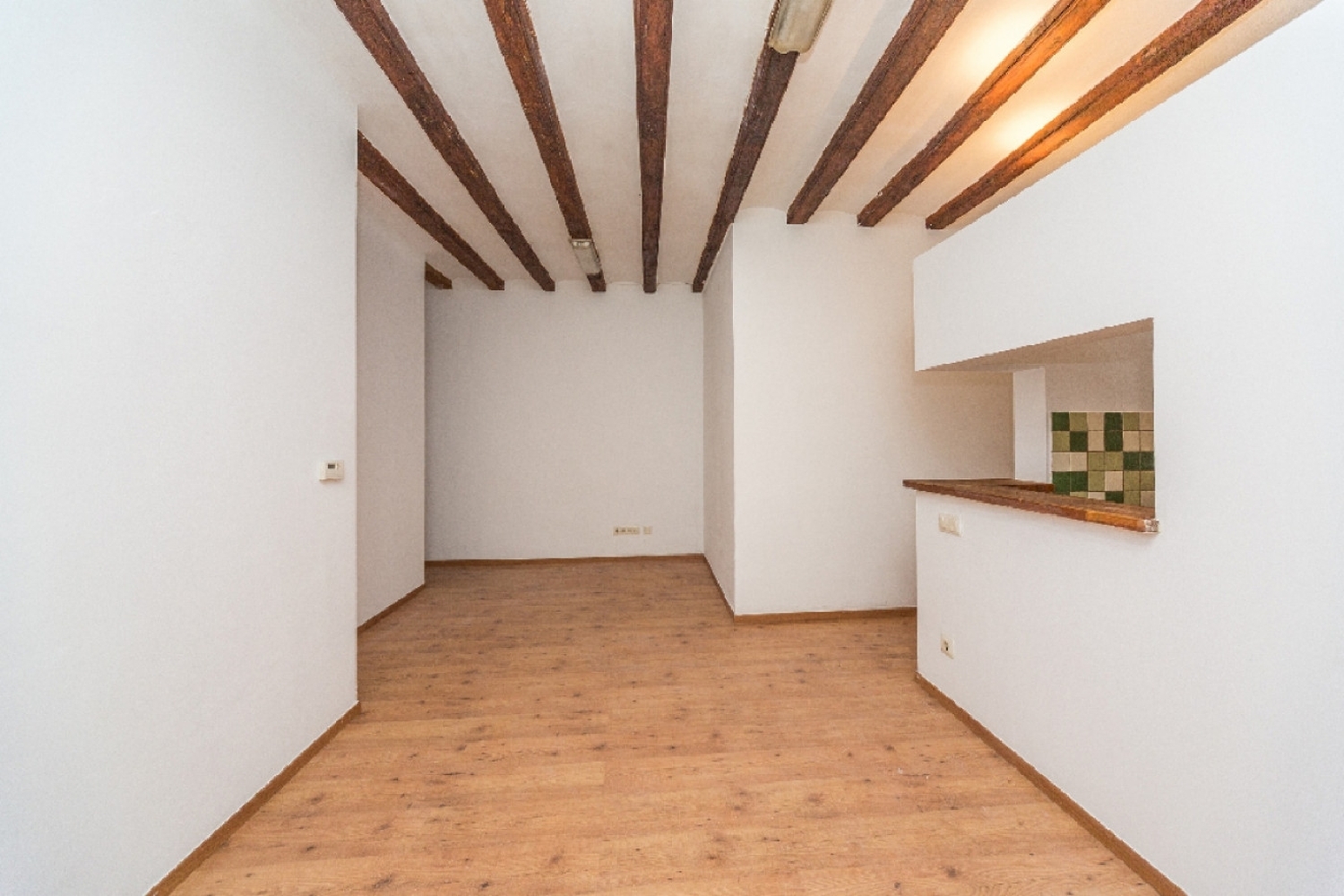  till salu lägenhet Ciutat Vella-Raval Barcelonès 6