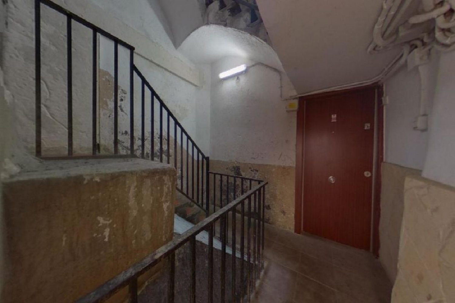  till salu lägenhet Ciutat Vella-Raval Barcelonès 5