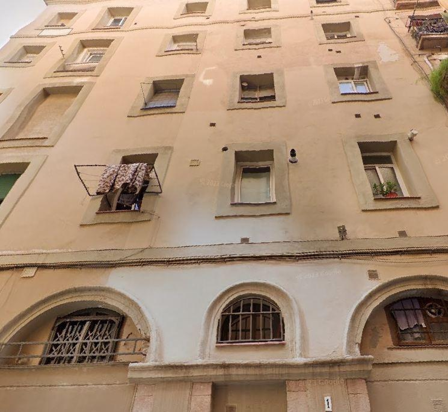  till salu lägenhet Ciutat Vella-Raval Barcelonès 1