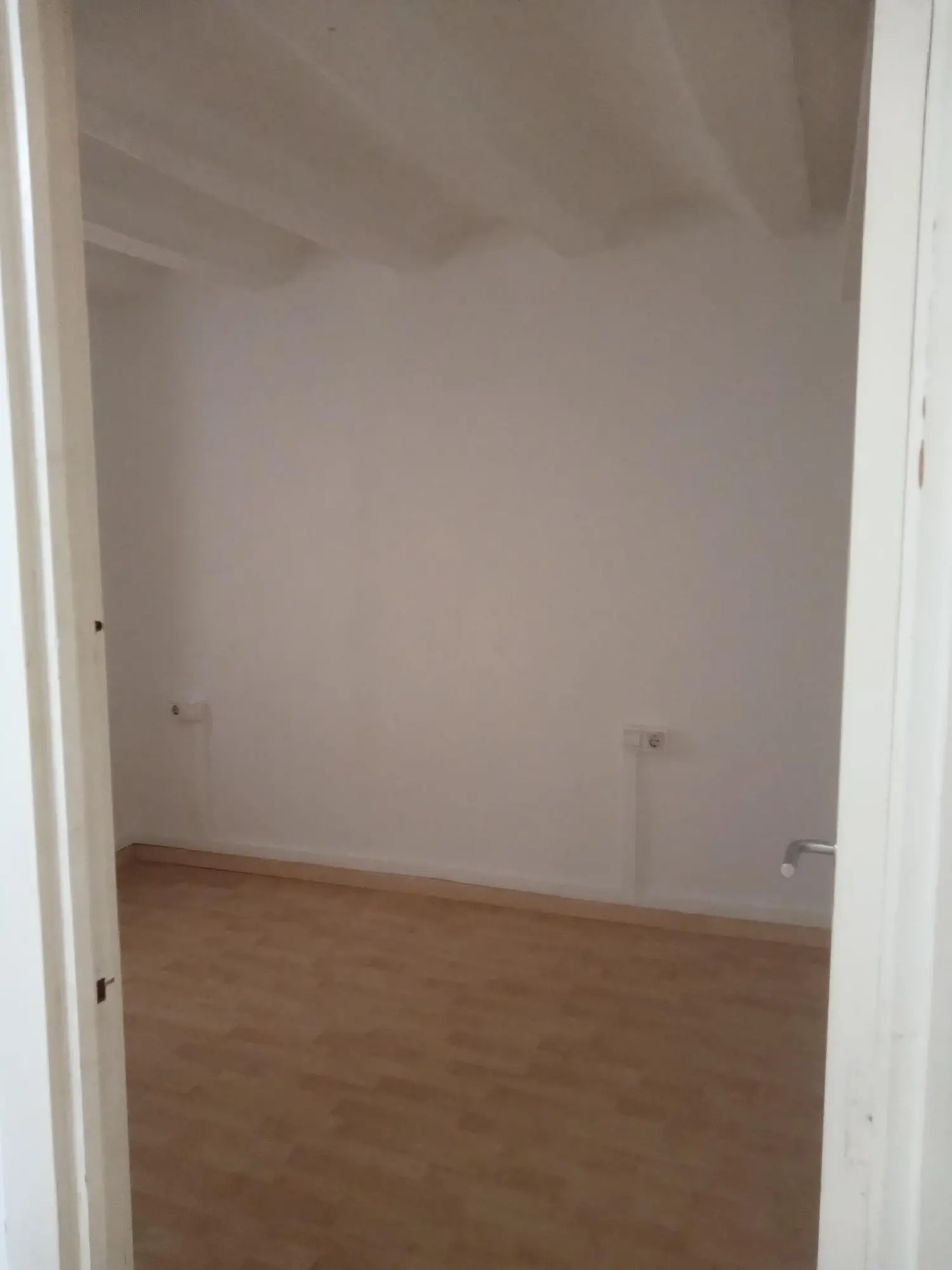till salu lägenhet Ciutat Vella-Raval Barcelonès 3