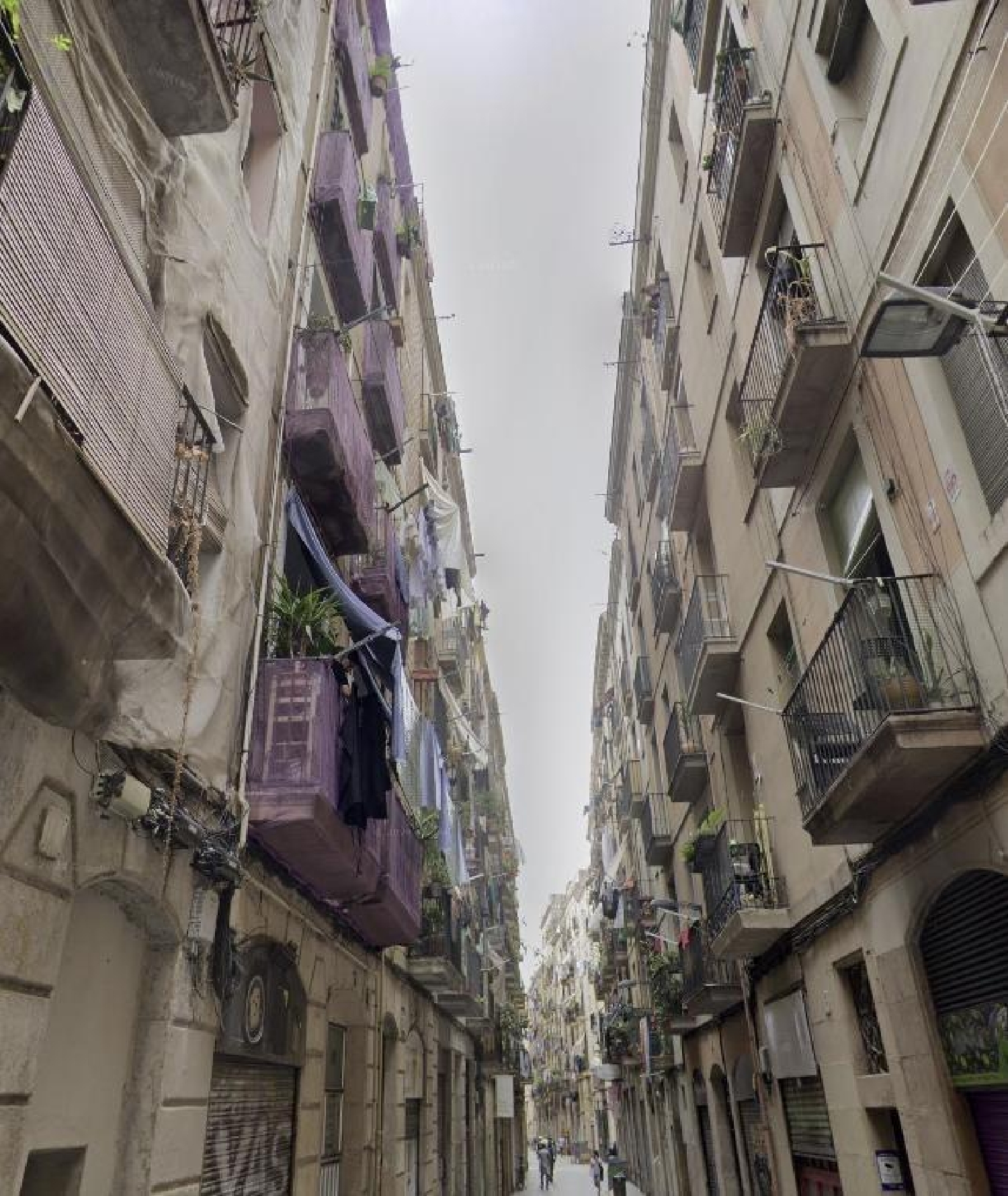  till salu lägenhet Ciutat Vella-Raval Barcelonès 1