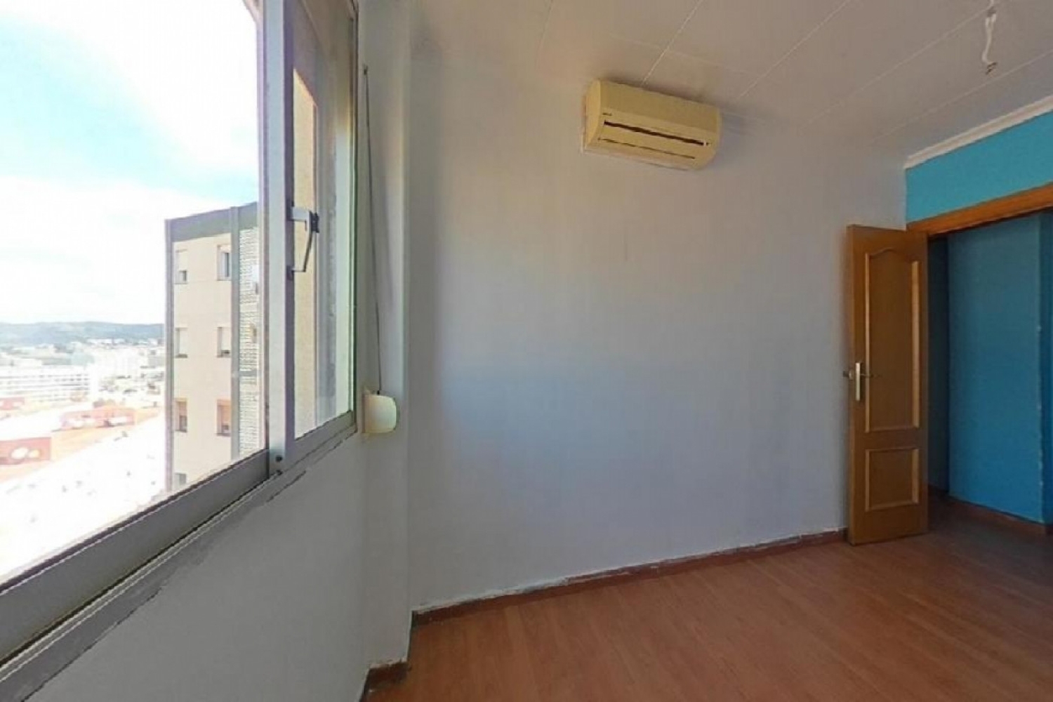 till salu lägenhet Cornella De Llobregat Baix Llobregat 3