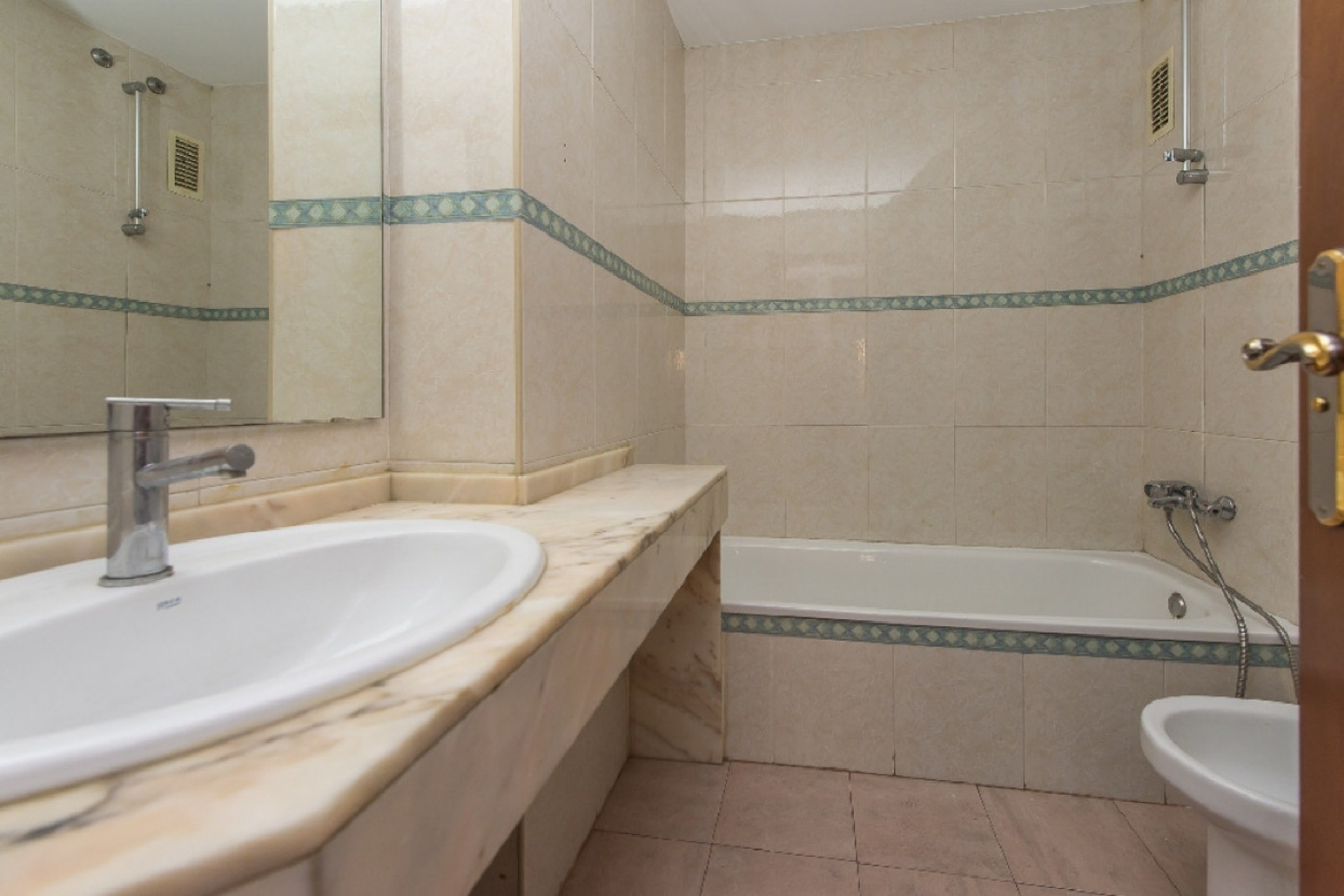  till salu lägenhet Cornella De Llobregat Baix Llobregat 5