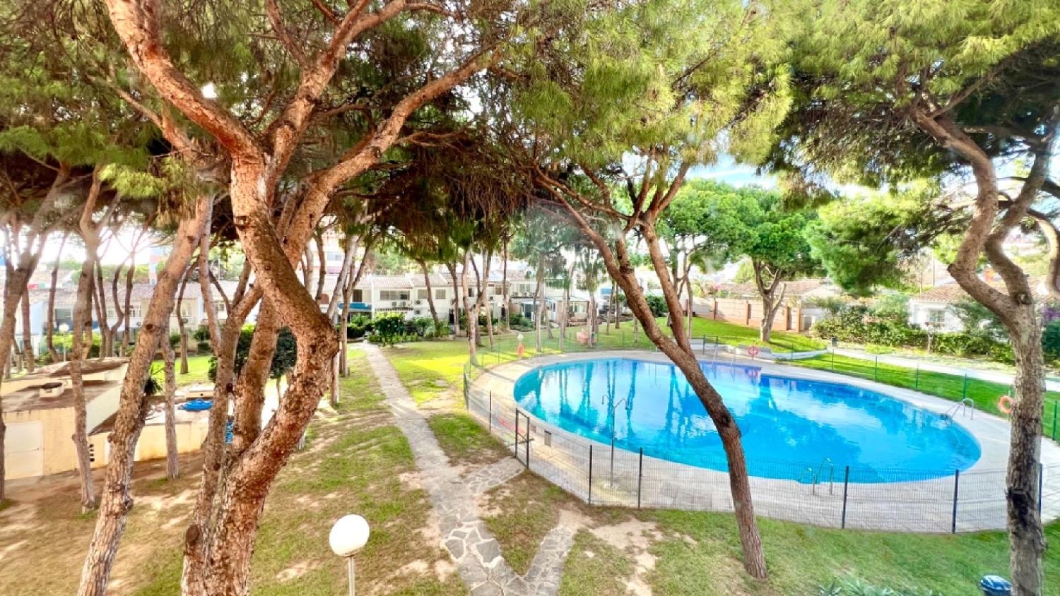  till salu lägenhet El Chaparral Costa Del Sol Occidental 1