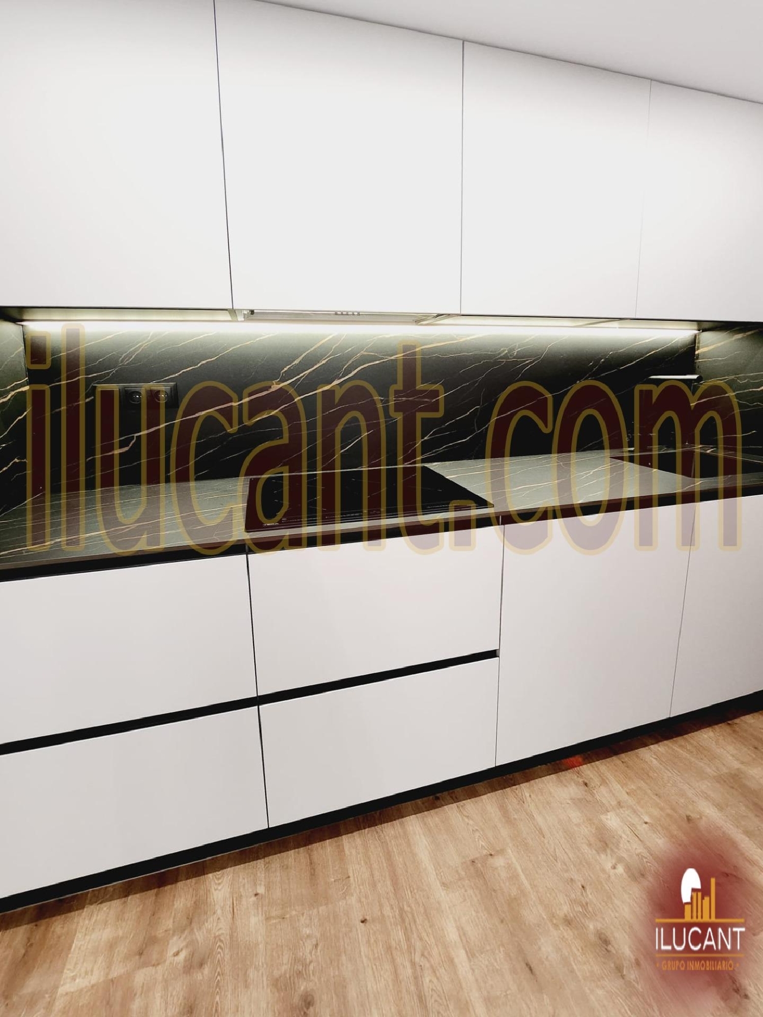 till salu lägenhet Ensanche-Diputación Alacantí 3