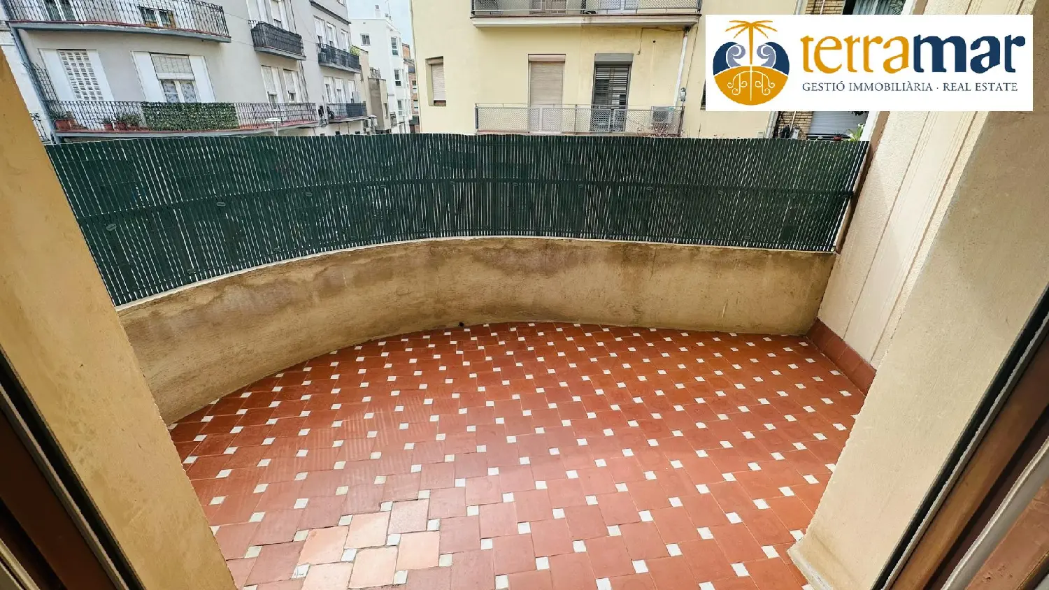 till salu lägenhet Almeda Mercader Baix Llobregat 2
