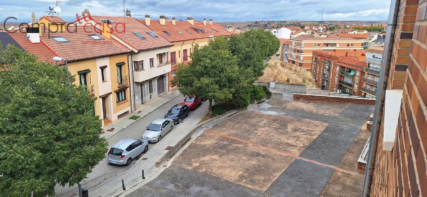  till salu lägenhet La Atalaya Segovia Sur 8