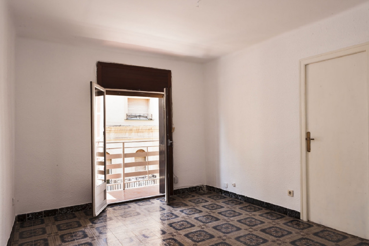  till salu lägenhet L'hospitalet De Llobregat Centre Barcelonès 6