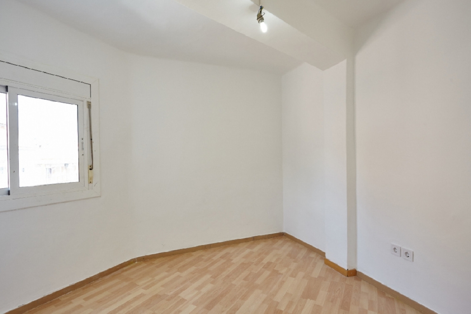  till salu lägenhet L'hospitalet De Llobregat Centre Barcelonès 5