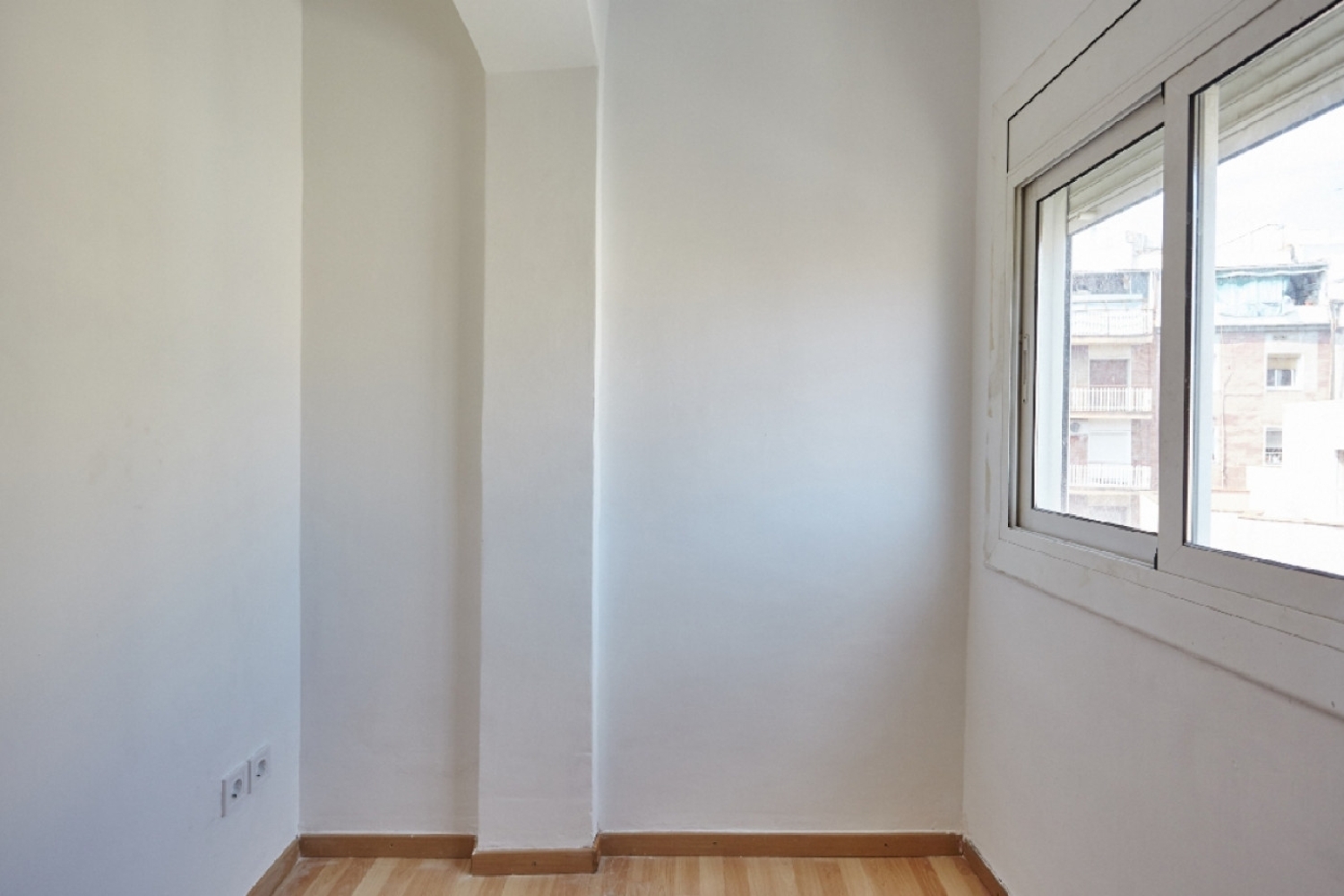  till salu lägenhet L'hospitalet De Llobregat Centre Barcelonès 7