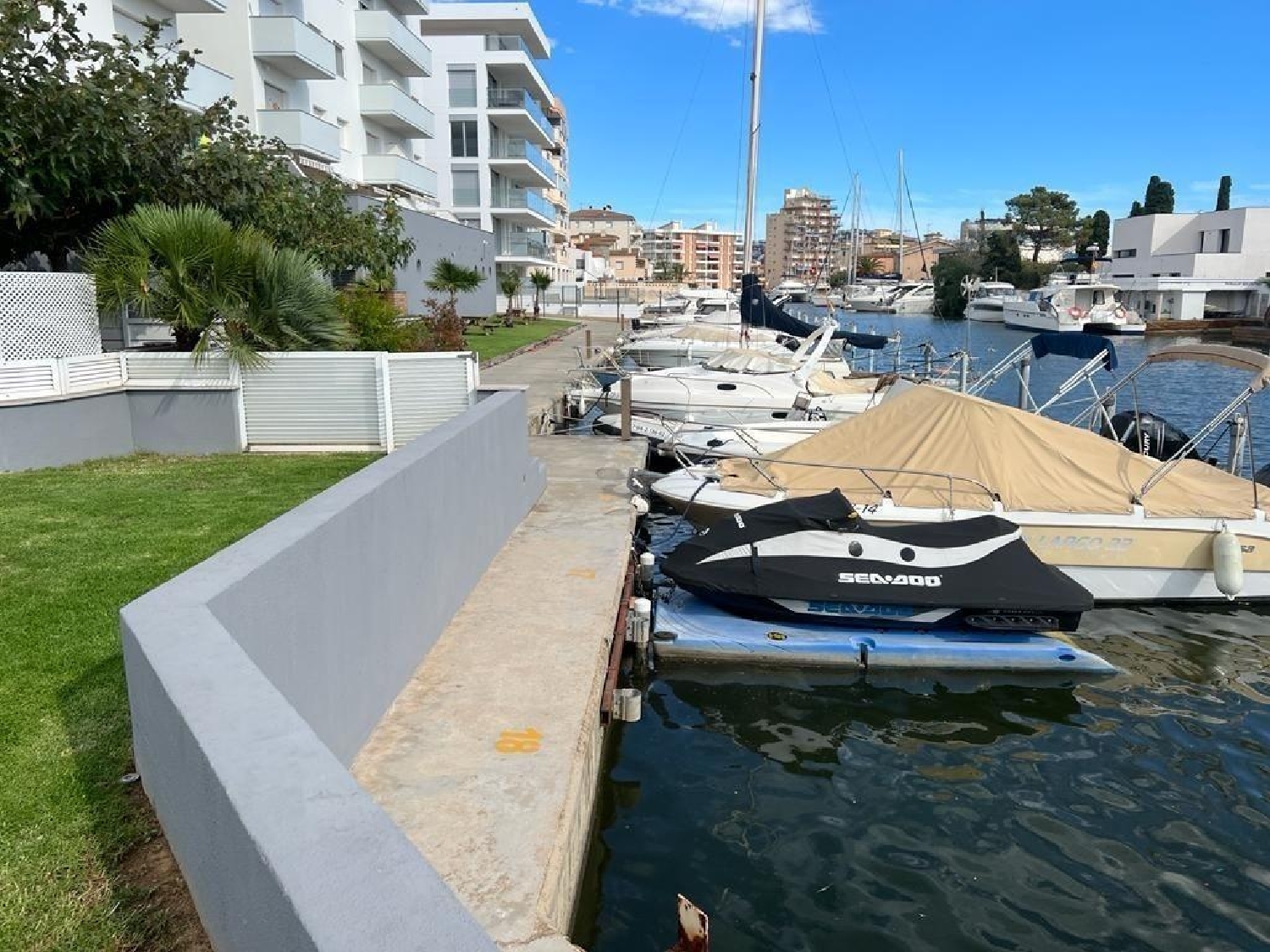 till salu lägenhet Mas Oliva Alt Empordà 3