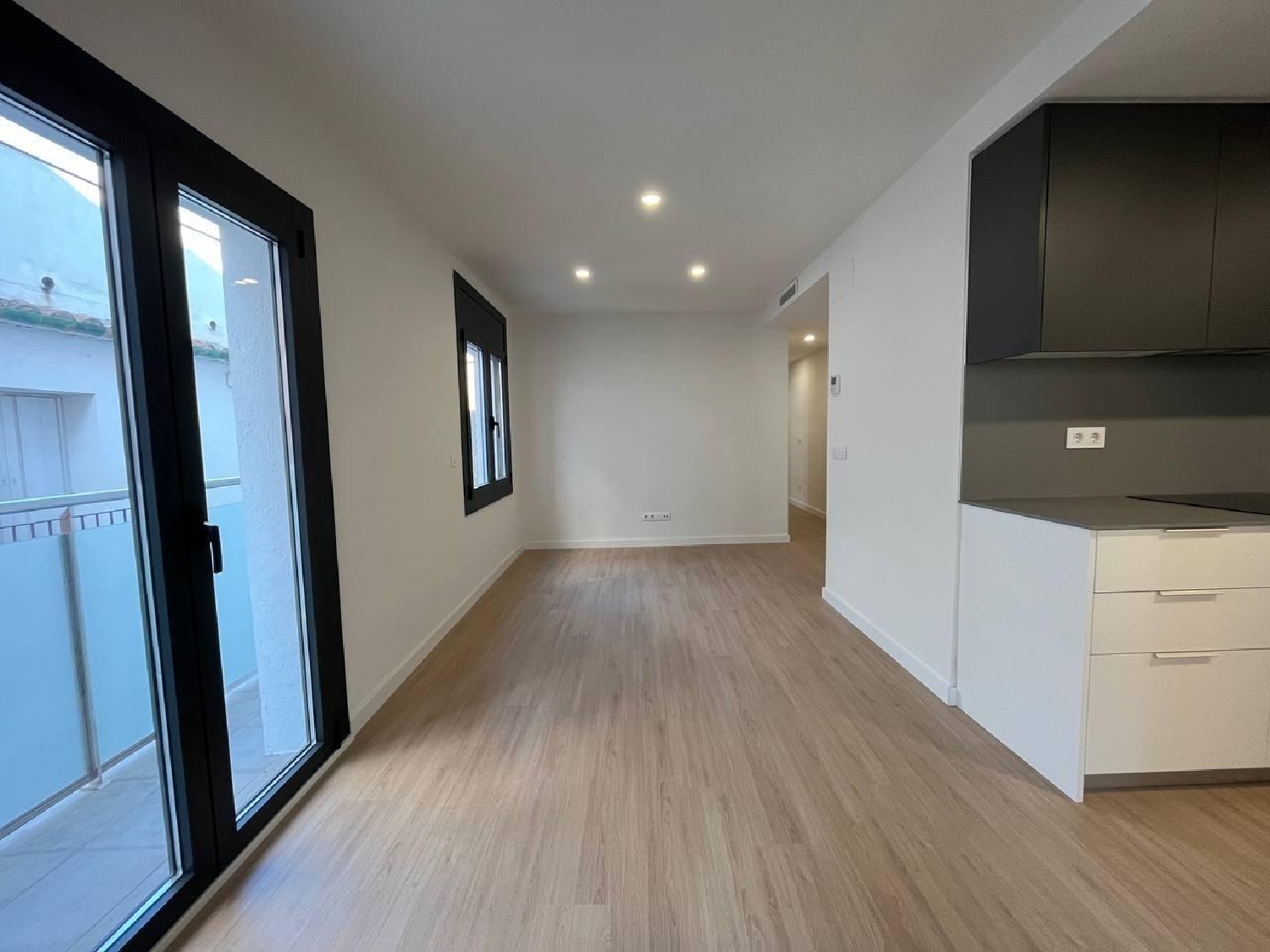 till salu lägenhet Mas Oliva Alt Empordà 3