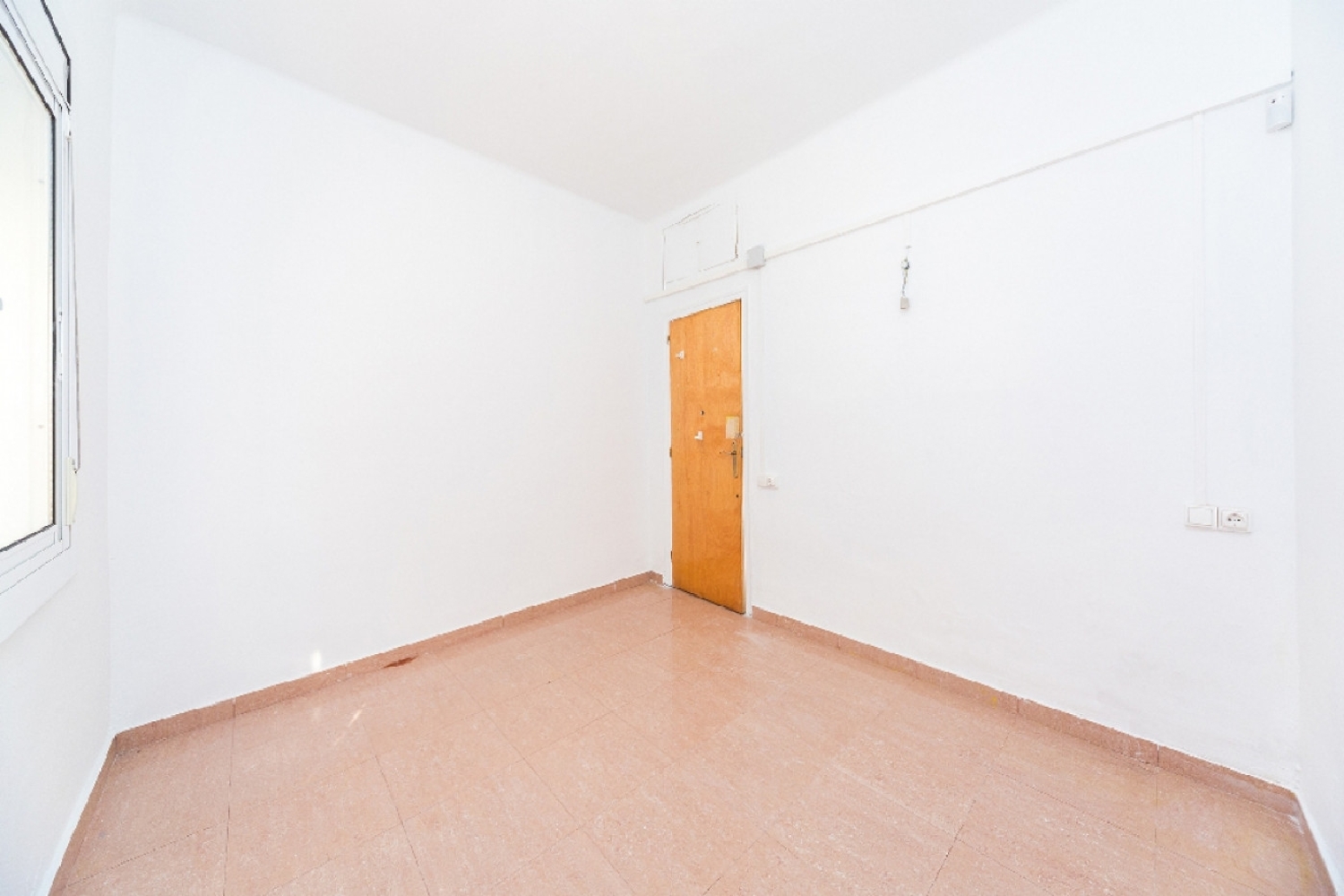  till salu lägenhet Nou Barris-Porta Barcelonès 8