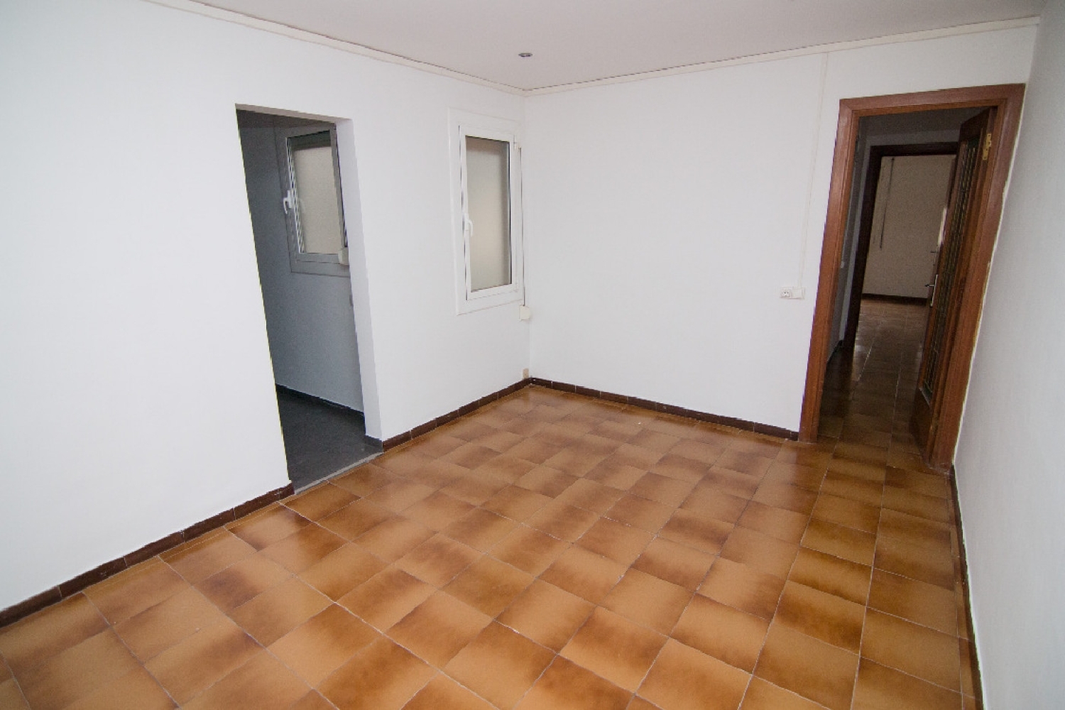  till salu lägenhet Nou Barris-Porta Barcelonès 4