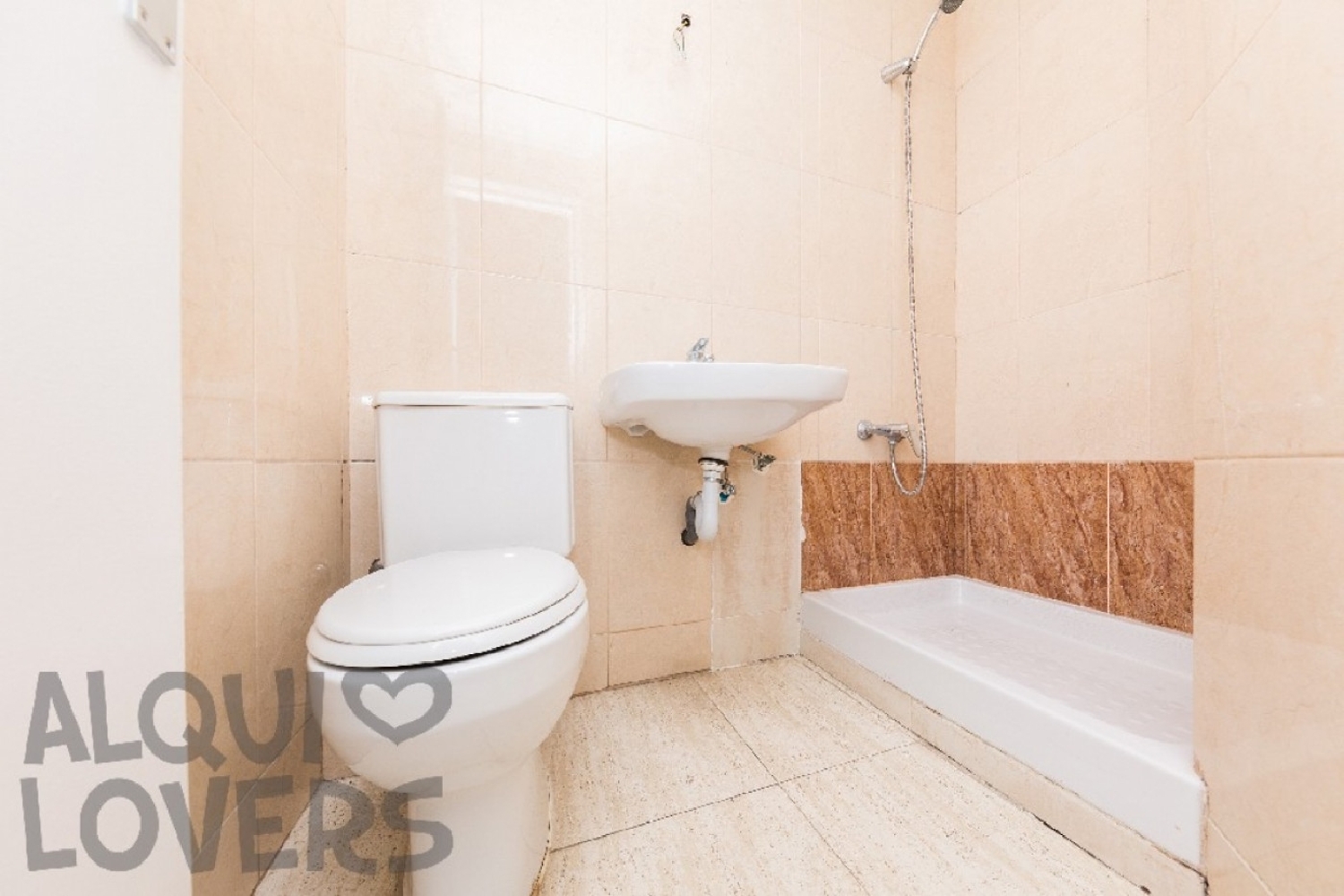  till salu lägenhet Nou Barris-Porta Barcelonès 4