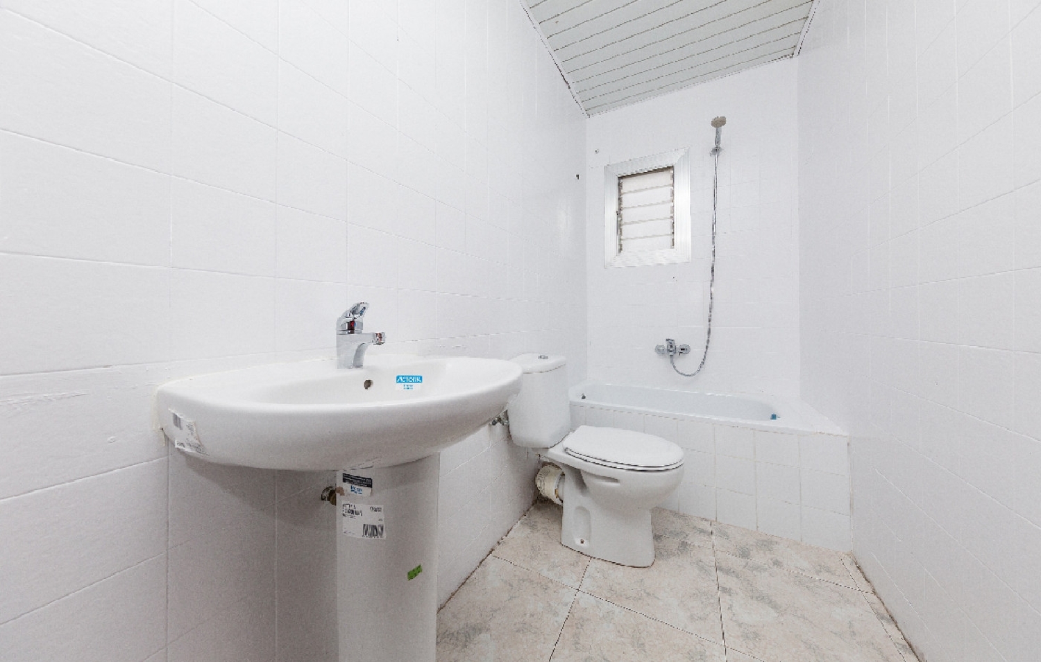 till salu lägenhet Nou Barris-Vilapicina-Torre Llobeta Barcelonès 3