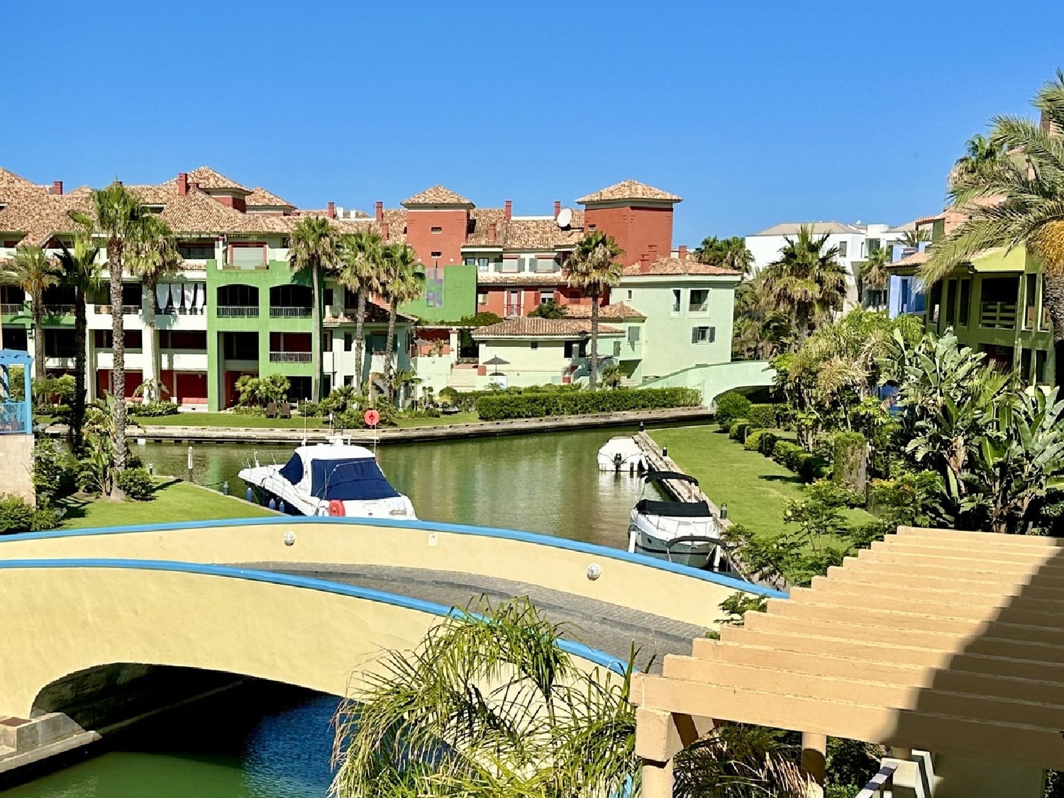 till salu lägenhet Pueblo Nuevo De Guadiaro Campo De Gibraltar 2