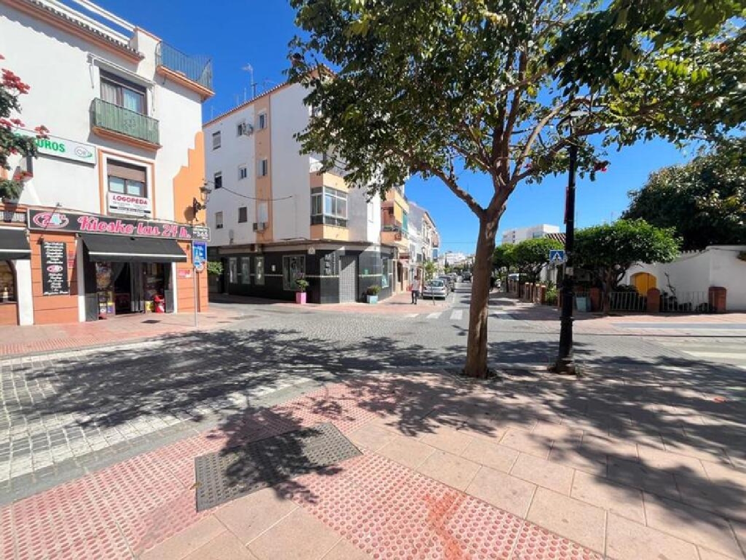 till salu lägenhet Los Llanos Costa Del Sol Occidental 2