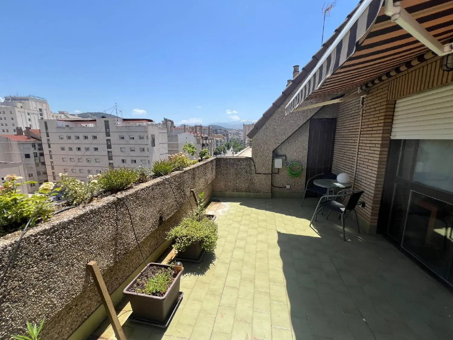  till salu lägenhet Ronda Vega De Granada 1