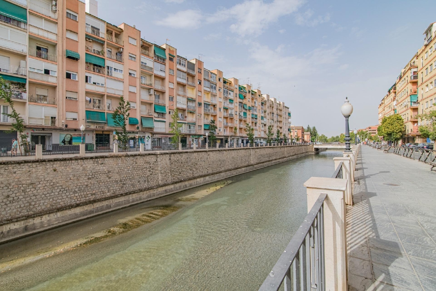  till salu lägenhet Ronda Vega De Granada 4