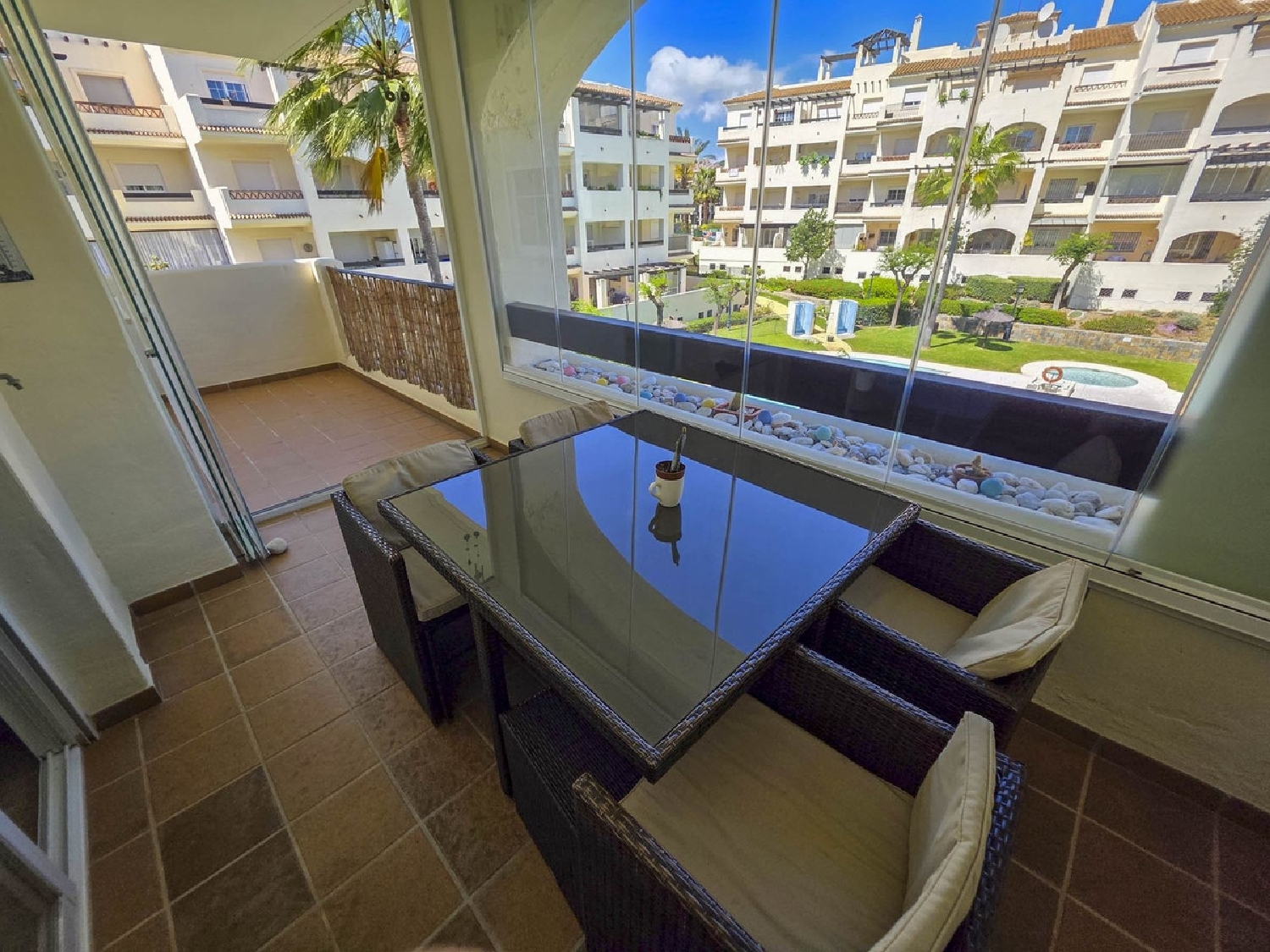 till salu lägenhet San Luis De Sabinillas Costa Del Sol Occidental 2
