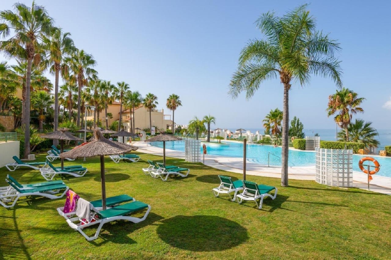 till salu lägenhet San Luis De Sabinillas Costa Del Sol Occidental 2