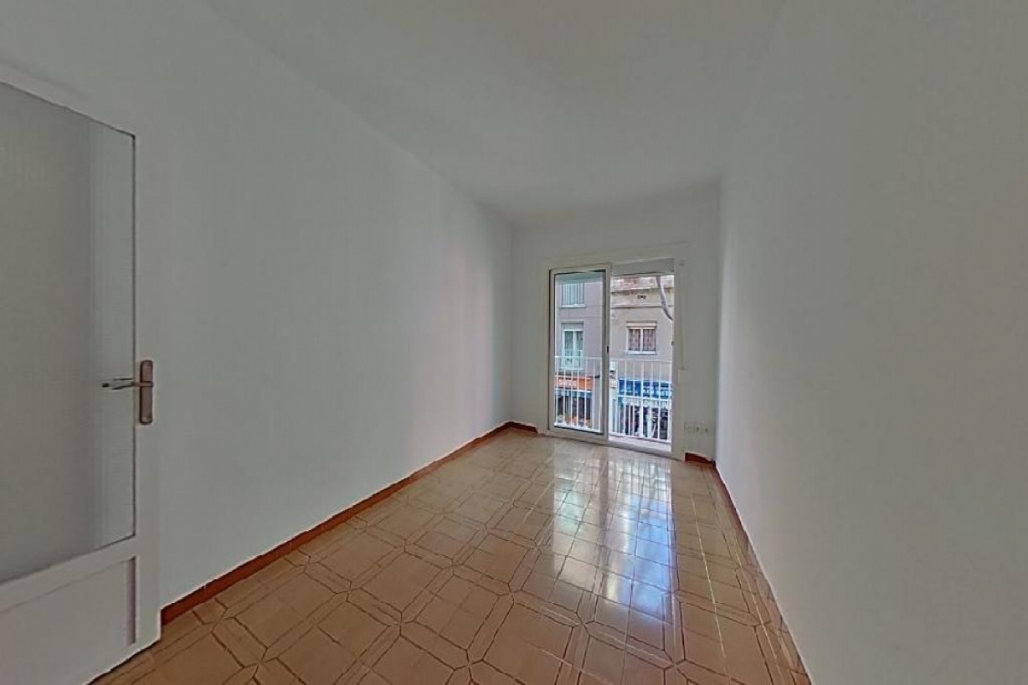  till salu lägenhet Sant Andreu-El Bon Pastor Barcelonès 6