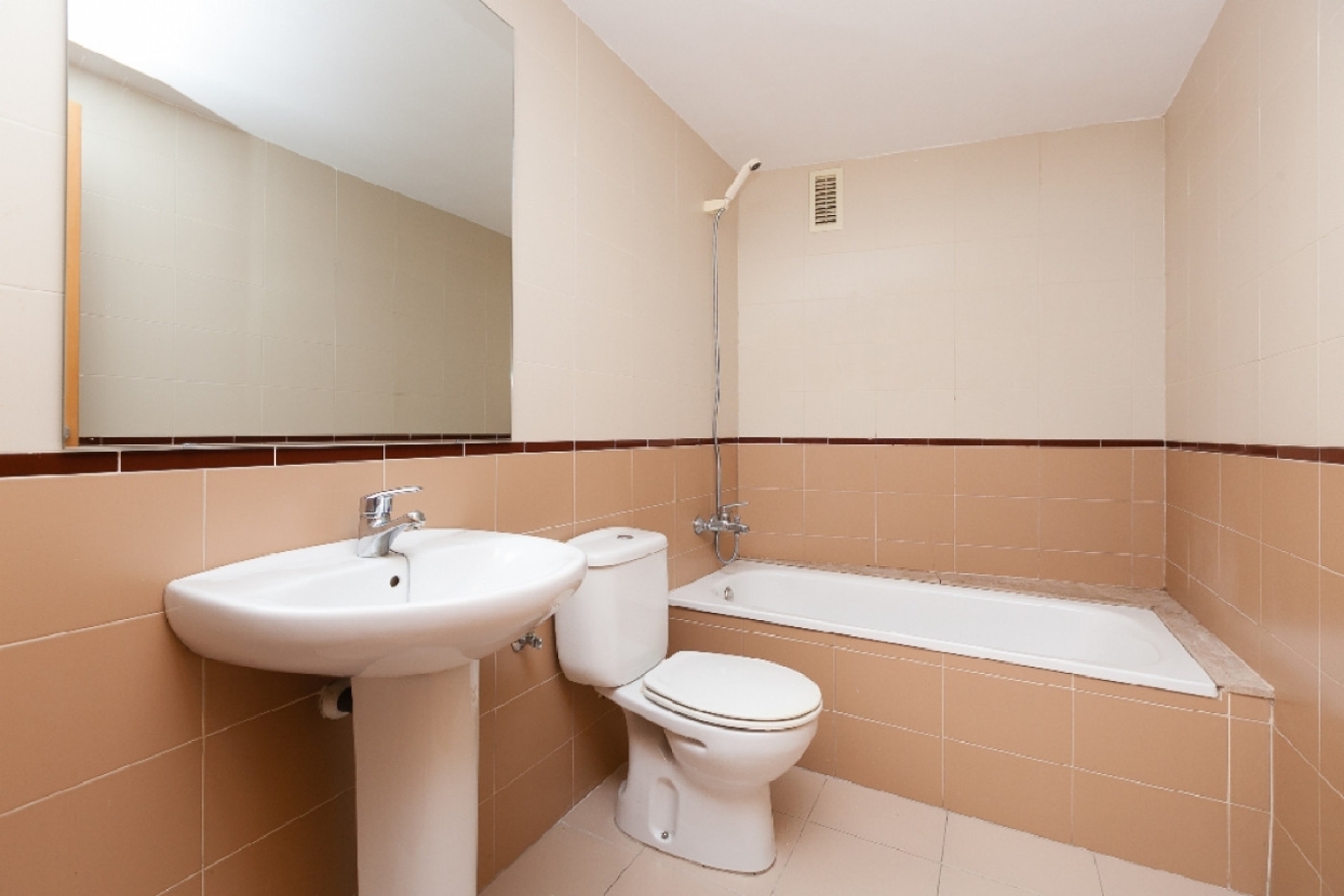  till salu lägenhet Sant Andreu De La Barca Baix Llobregat 5