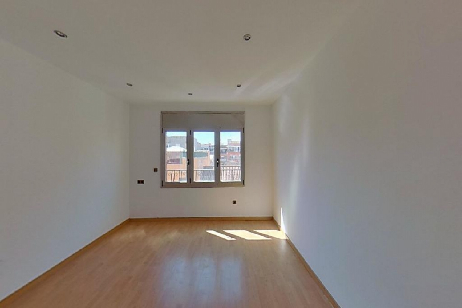  till salu lägenhet Sant Boi De Llobregat Baix Llobregat 6