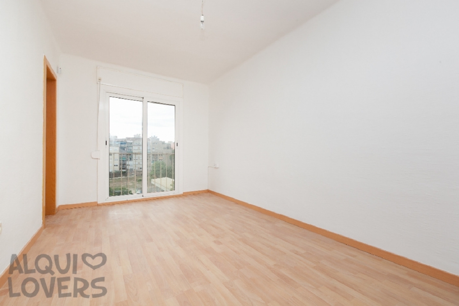 till salu lägenhet Sant Feliu De Llobregat Baix Llobregat 1