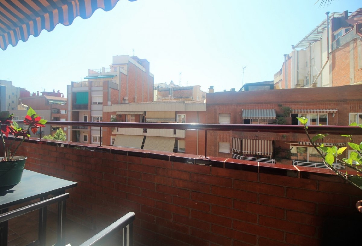  till salu lägenhet Sant Martí-Camp De L'arpa Barcelonès 1