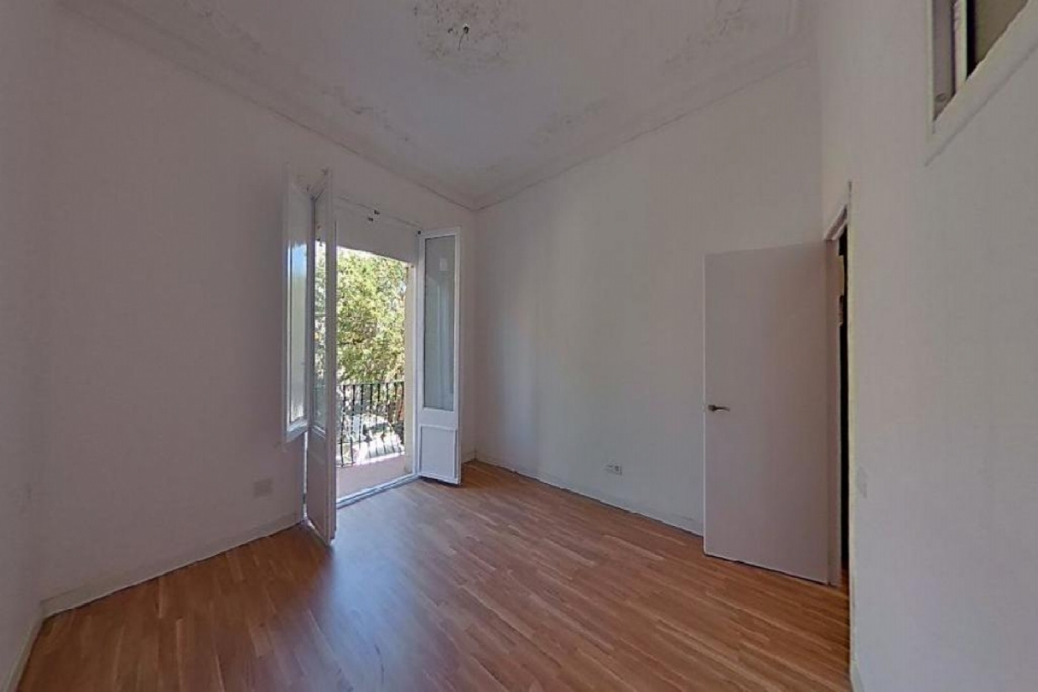  till salu lägenhet Sant Martí-El Parc I La Llacuna Barcelonès 1