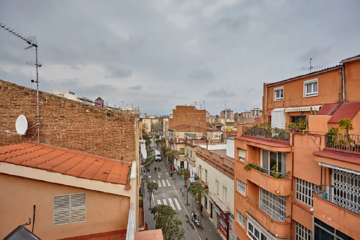till salu lägenhet Sant Roc-Port Barcelonès 3