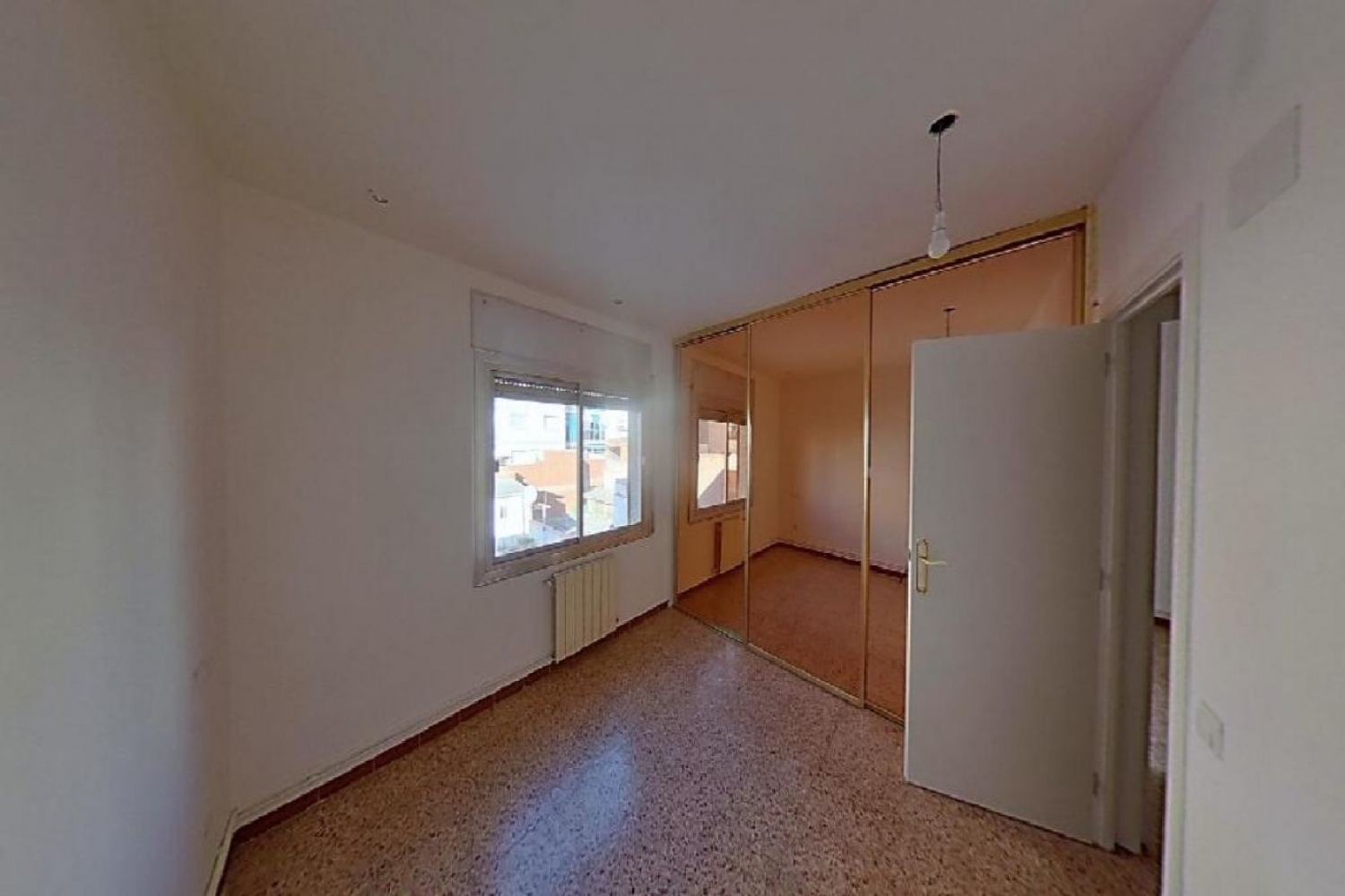  till salu lägenhet Santa Coloma De Gramenet Fondo 08922 Barcelonès 6