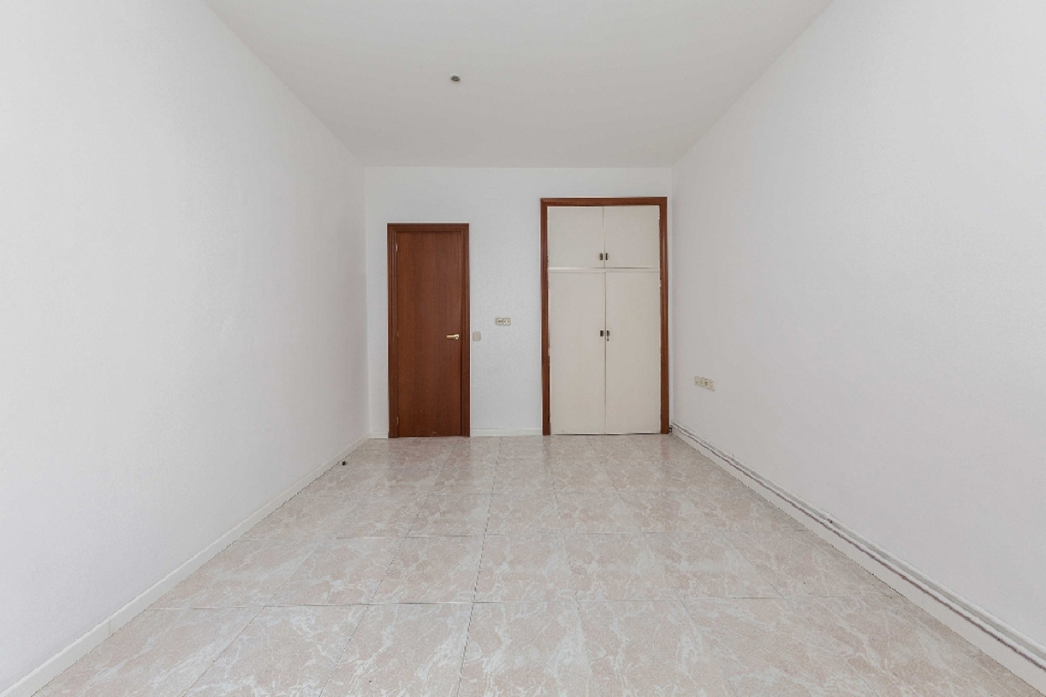  till salu lägenhet L'hospitalet De Llobregat Centre Barcelonès 7