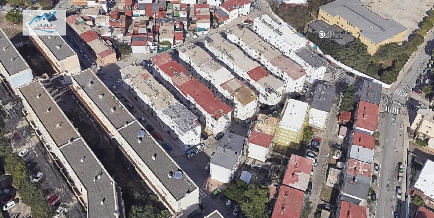 till salu lägenhet Urbanización Santa Agueda Campo De Gibraltar 3